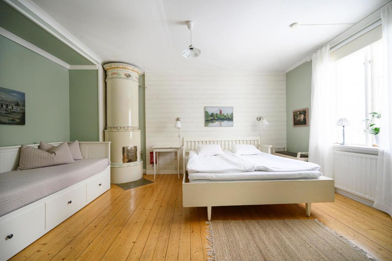 Oelme Praestgard Gaestgiveri Kristinehamn Exterior foto